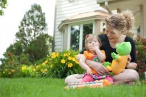 Ireland and mom play outside, medically fragile, thankful for parents, pe