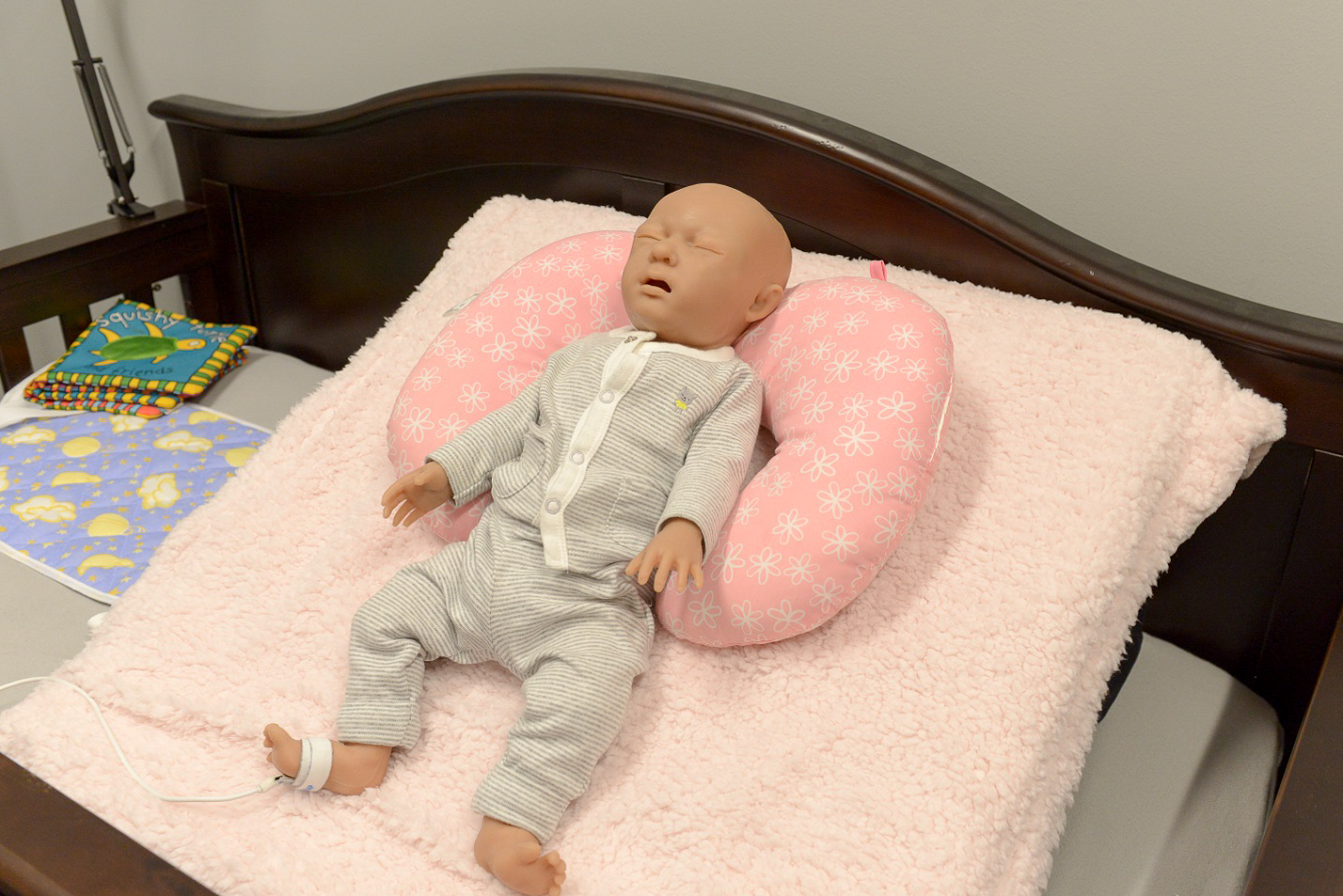 An infant high-fideilty simulator